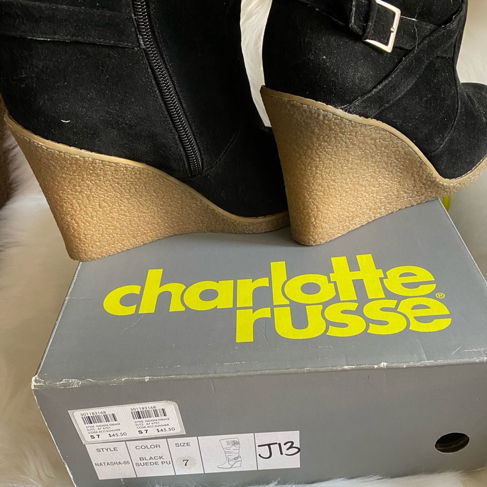 Charlotte Russe - Picture 3 of 9